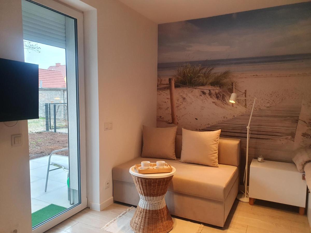 Apartament Beige Z Ogrodkiem Дзивновек Екстериор снимка