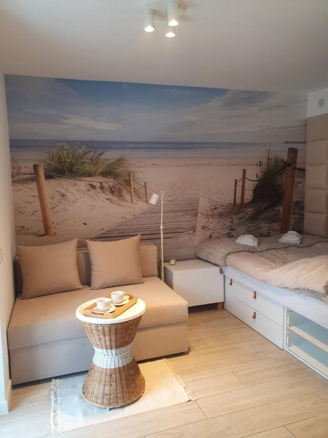 Apartament Beige Z Ogrodkiem Дзивновек Екстериор снимка
